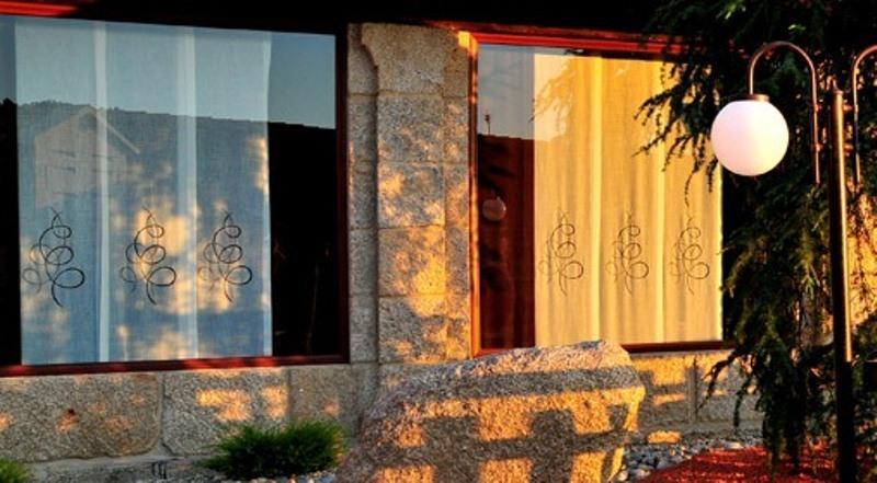 O Paxareco De Ay Hotell Meis Exteriör bild