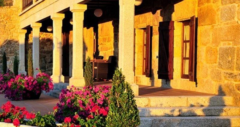 O Paxareco De Ay Hotell Meis Exteriör bild